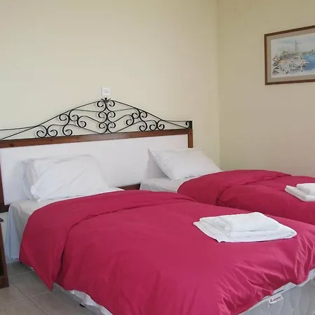 Mackenzie Hotel Larnaca